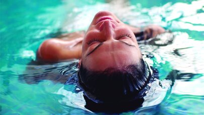 What Size Heat Pump Do I Need For My Pool? Size Heat Pump Pool?