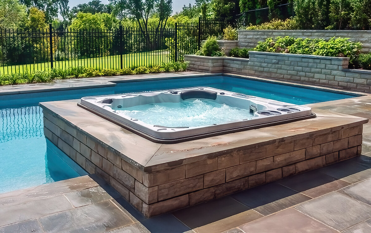 Hot Tub Swimming Pool
