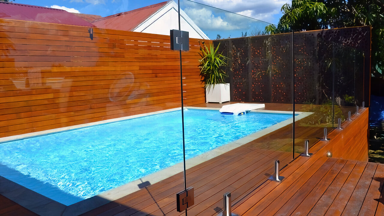 Outdoor Swimming Pool With Glass Fence Outdoor Swimming Pool Glass Fence