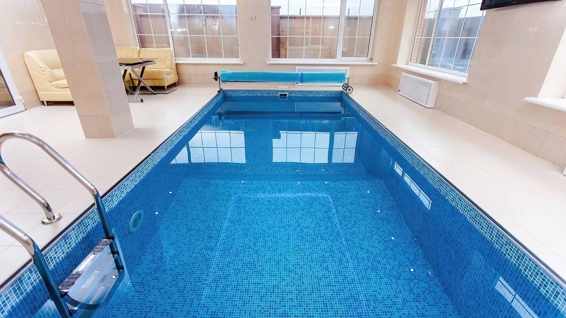 Tiled Indoor Fibreglass Swimming Pool Tiled Indoor Fibreglass Swimming Pool