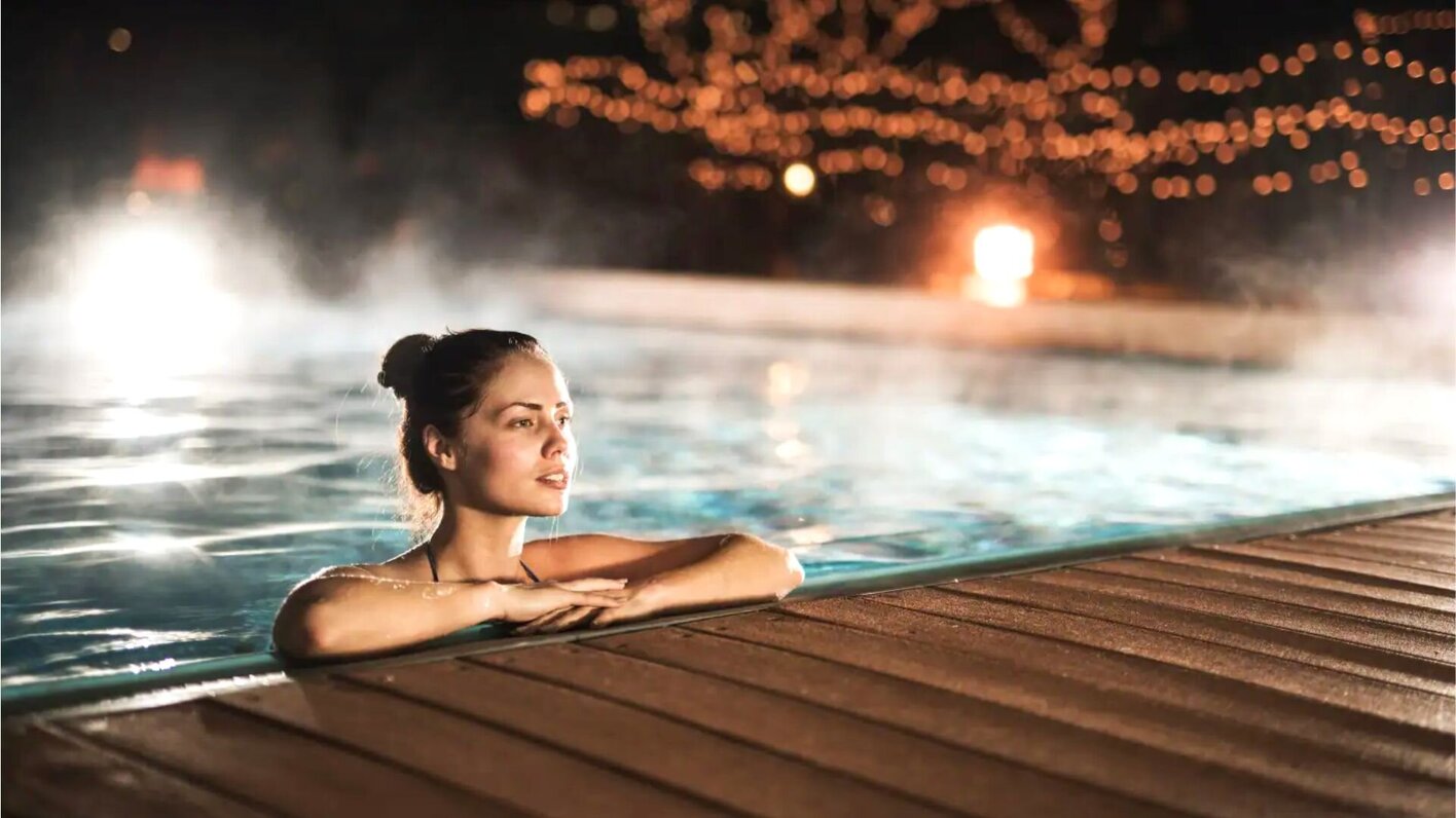 How Does A Pool Heat Pump Work?