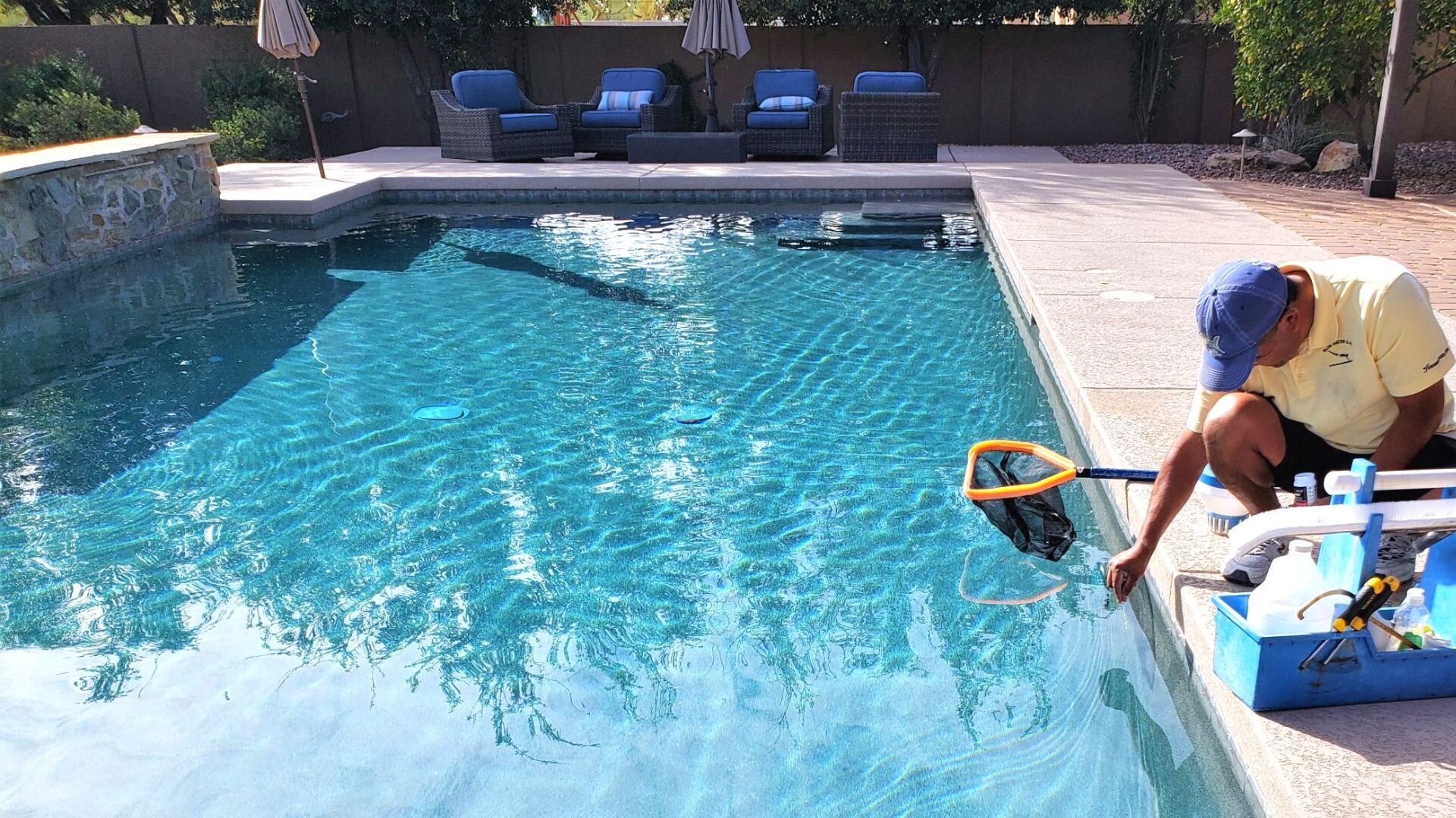 Testing Pool Water Pool Professional