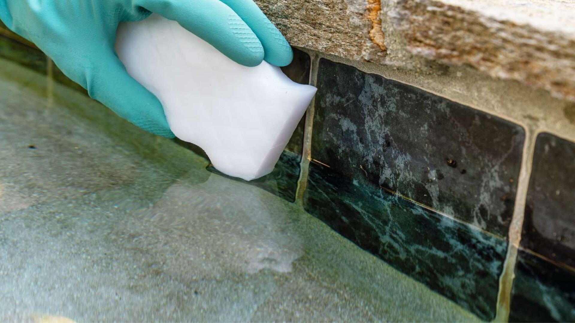 Cleaning Pool Vinegar