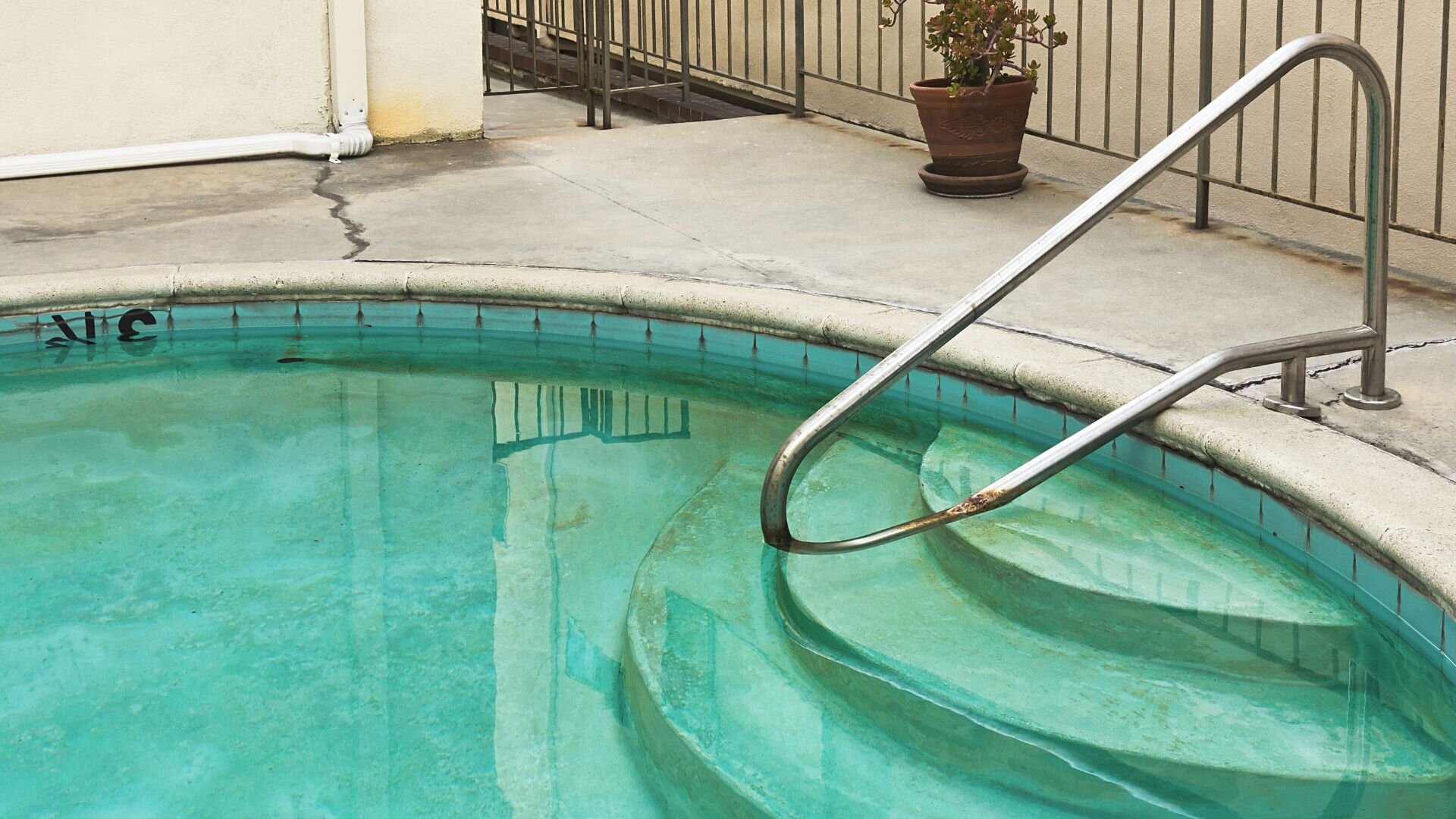 2024 05 Cracked Concrete Around Pool Cracked Concrete Pool