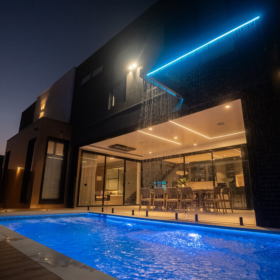 Elevate your pool, one accessory at a time